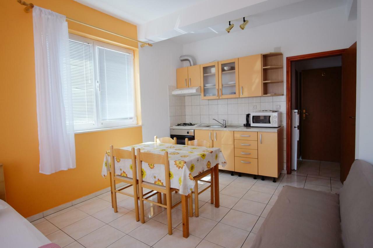 Apartment Gordana Drage Bagian luar foto