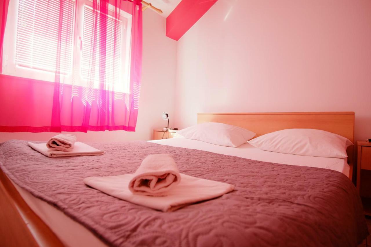 Apartment Gordana Drage Bagian luar foto
