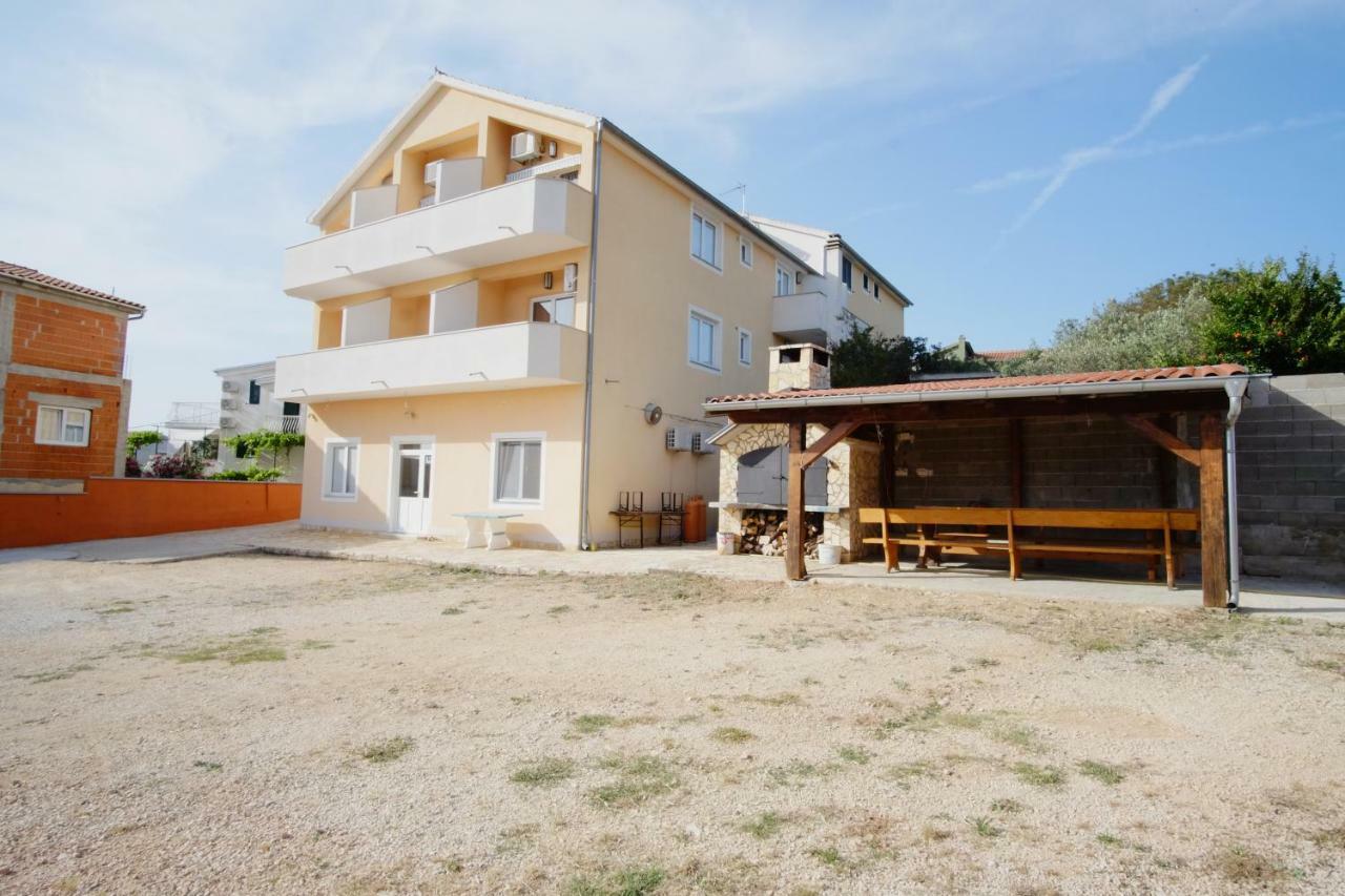 Apartment Gordana Drage Bagian luar foto