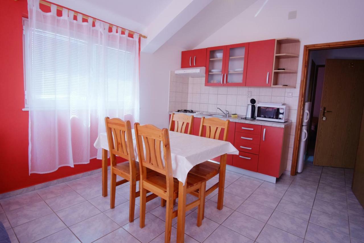 Apartment Gordana Drage Bagian luar foto