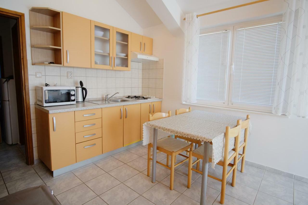 Apartment Gordana Drage Bagian luar foto